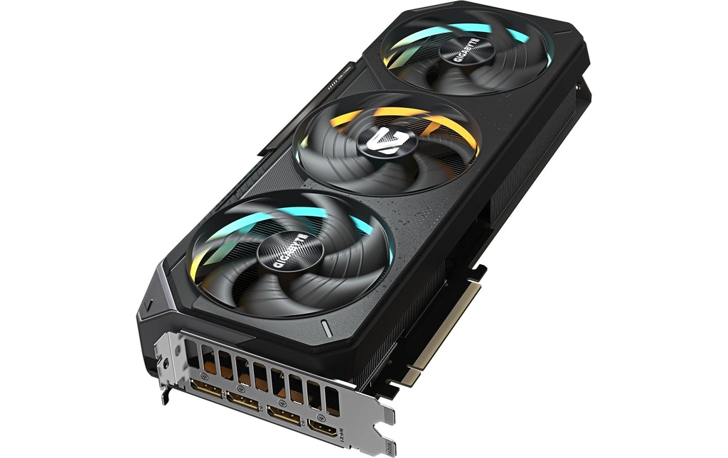 Gigabyte RTX5070 GAMING OC 12GB-3