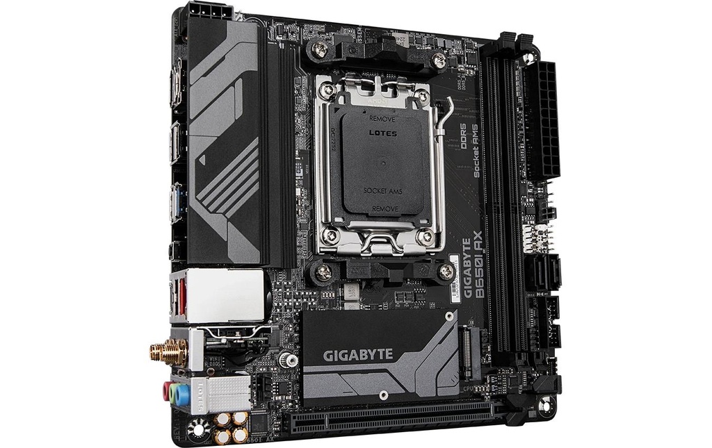 Gigabyte B650I AX, mATX-2