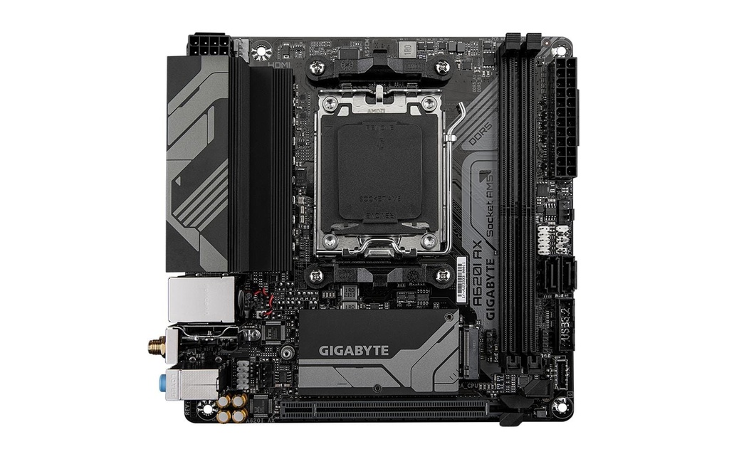 Gigabyte A620I AX, mATX-1