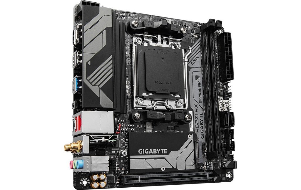 Gigabyte A620I AX, mATX-2